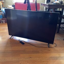 Vizio 55” SmartV LED BROKEN with Remote