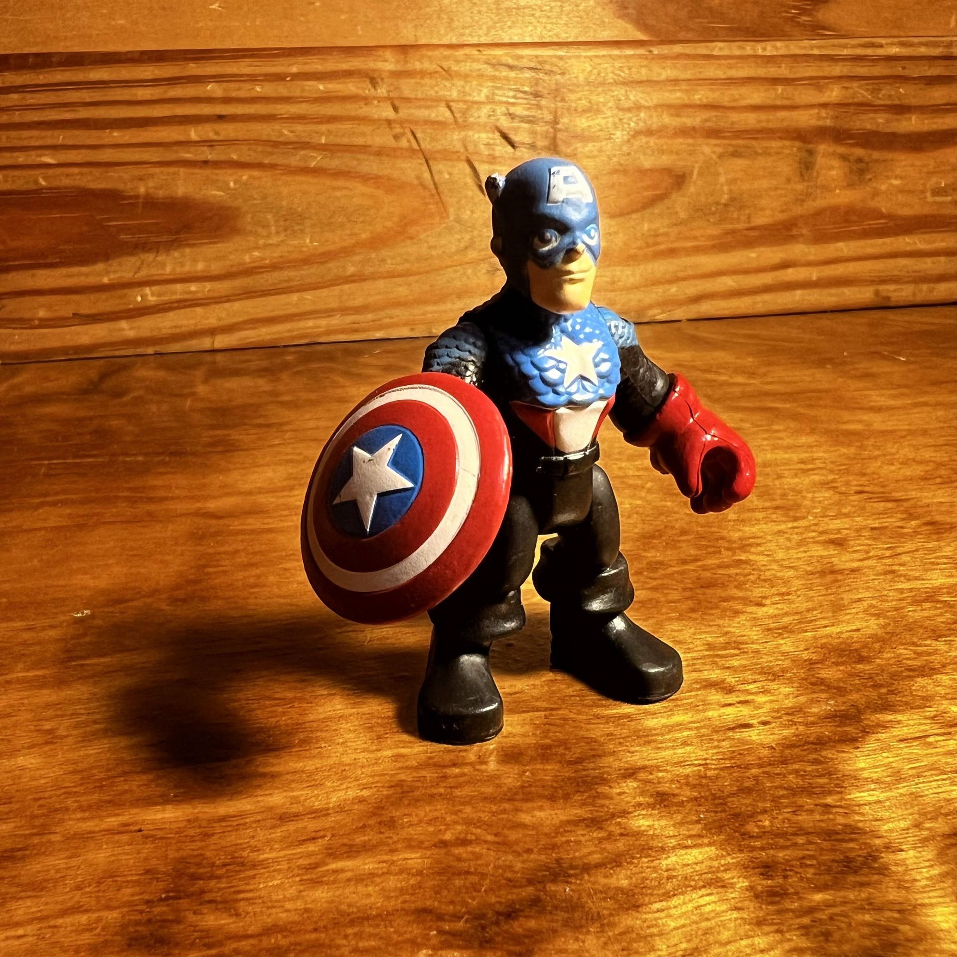 Marvel Super Hero Adventures Captain America Action Figure Hasbro 2010