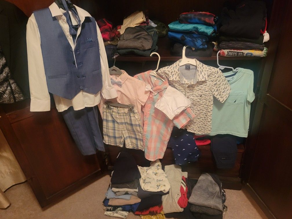 Selling Lots Of Toddler Boy Clothes Size 3 Size 4 Size 5