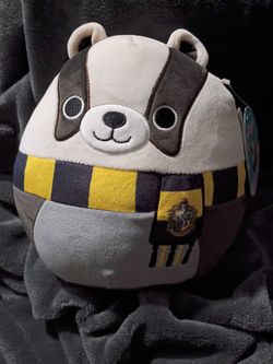 Harry Potter Hufflepuff Badgers Wearing a Yellow and Black Scarf and with the Hogwarts Crest Plush Squishmallow