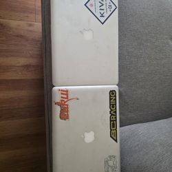 Mac Books 