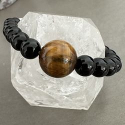New, Tiger Eye And Black Onyx Stone Bracelet. Men And Women Size Available. Jewelry Bag And Meanings Included.