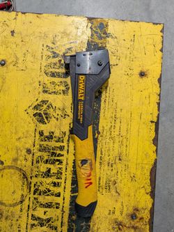 DeWalt hammer tacker