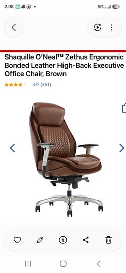 SHAQUILLE O'NEAL CHAIR.