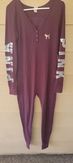 VICTORIA SECRET ONE PIECE PJ LOUNGE SLEEPER SIZE LARGE