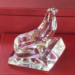 BACCARAT SEA LION PAPERWEIGHT 