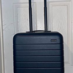 Away Bigger Carry On luggage 22.7