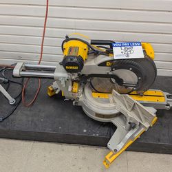 DeWalt Compound Saw