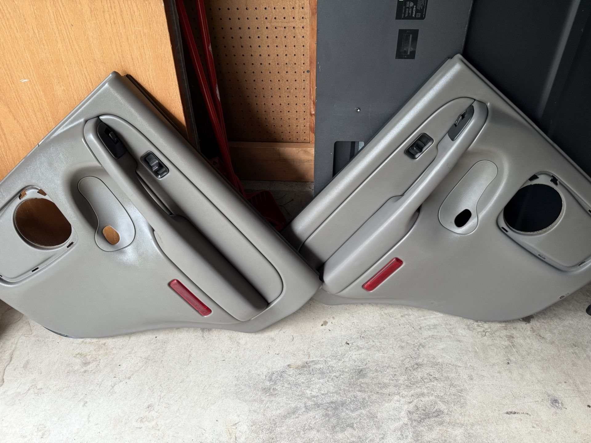 Tahoe Rear Door Panels