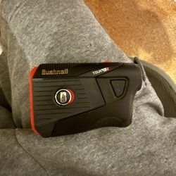 Bushnell Tour V5 Shift golf laser rangefinder