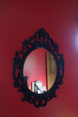 IKEA UNG DRILL Mirror - Black - Baroque-style oval frame