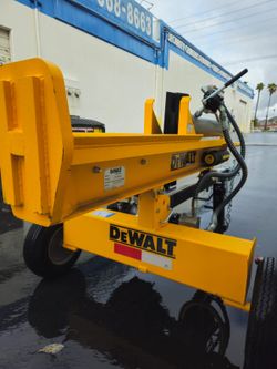DeWalt Hydraulic Log Splitter