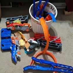 Hot wheels Track And Haulers