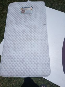 Kolcraft crib/toddler mattress