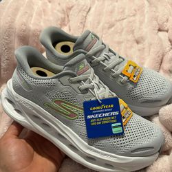 Brand New Sketchers Woman Shoes