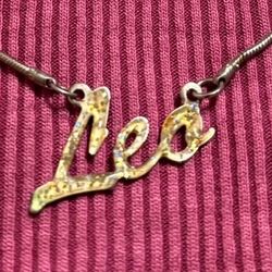 Silver Choker Necklace Yellow Gold Glitter Leo Astrology Charm