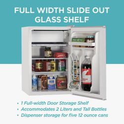 Black and Decker Compact Refrigerator 