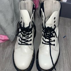 doc martens platform 