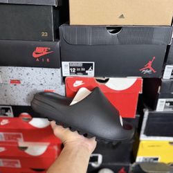 DS YZY YS-01 Black sizes 8,9,10,11,12,13