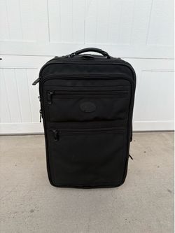Black carryon luggage 23” height