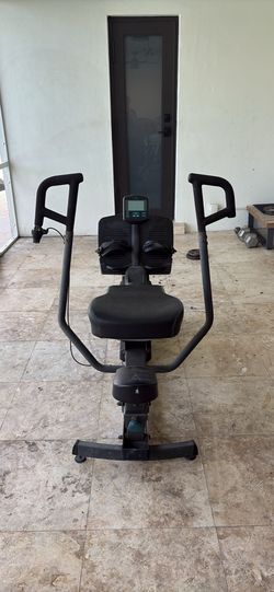 Teeter FreeStep Recumbent Cross Trainer Excellent