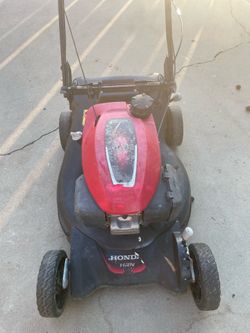 Honda self propelled mower