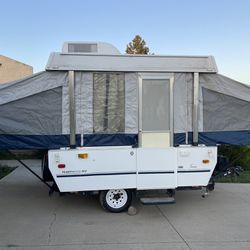 Clean 2004  Fleetwood Pop Up Camping Trailer