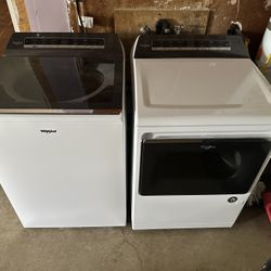 Whirlpool Washer And Dryer Combo Set