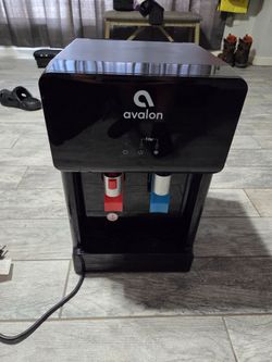 Avalon

Countertop Bottleless Water Cooler Hot and Cold, NSF Certified Filter in Black