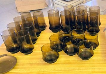 VINTAGE GLASSES