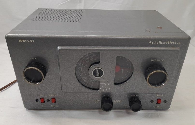 Hallicrafters S-38C Tube Receiver