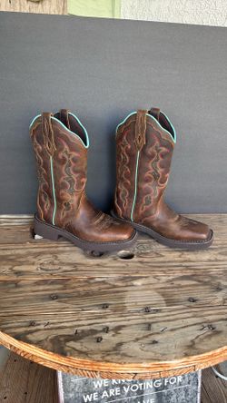 Justin Cowboy Boots