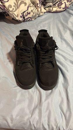 Air Jordan 4 Retro Black Cat Sneakers