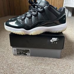 Jordan 11 Low 72-10 