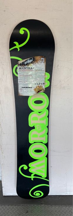 144 Morrow Snowboard w/ Burton Bindings