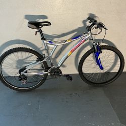 BICYCLE BIANCHY 21 SPEED SIZE 26 BRAND NEW 