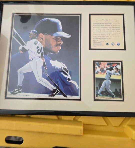 Assorted Mariners Memorabilia