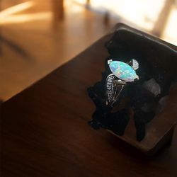 Opal Diamond 10 K YELLOW GOLD RING