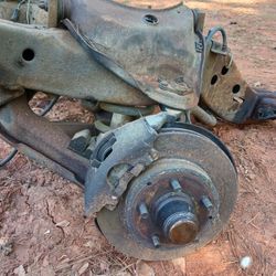 88 To 98 2wd Spindles 