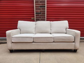 Bassett True Custom Track Arm Sofa | Ivory Textured Basketweave *Delivery Available*