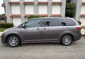 2020 Toyota Sienna