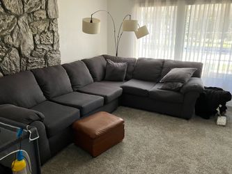 Sectional couches