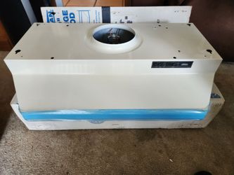 NEW NEVER USED WHITE BROAN 30"UNDER CABINET RANGE HOOD W/ MANUAL