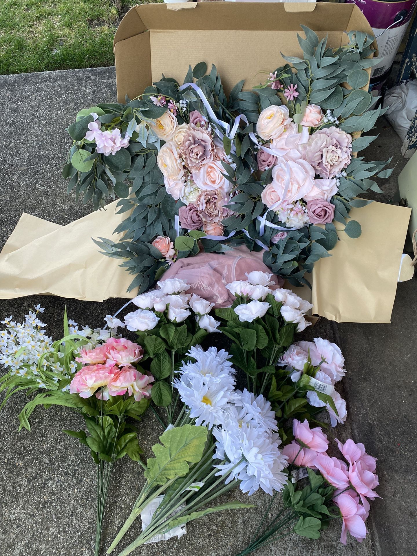 Huge Set Of Flowers And Floral Arrangements