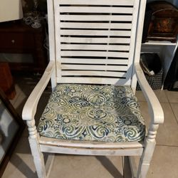 Free 2 Rocking Chairs 