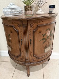 Accent Cabinet