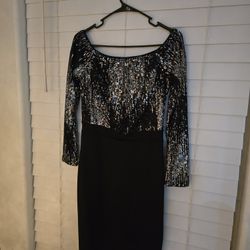 Beautiful Off The Shoulder Sequins Dress- M