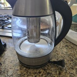Chefman Electric Kettle 
