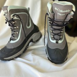 Grey/black Winter Waterproof boots