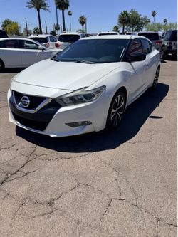 2018 Nissan Maxima S! Clean title!!